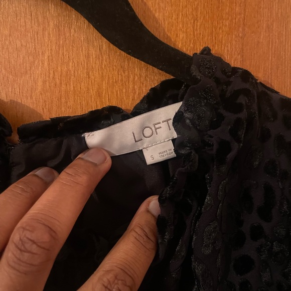 LOFT Leopard Flutter Sleeve Dress - Picture 4 of 4